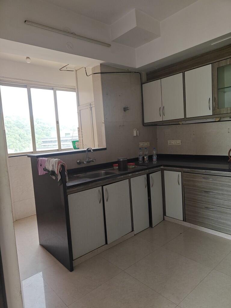 797109359O-1784359164356 3 BHK Semi Furnished flat in Hiranandani Gardens Powai